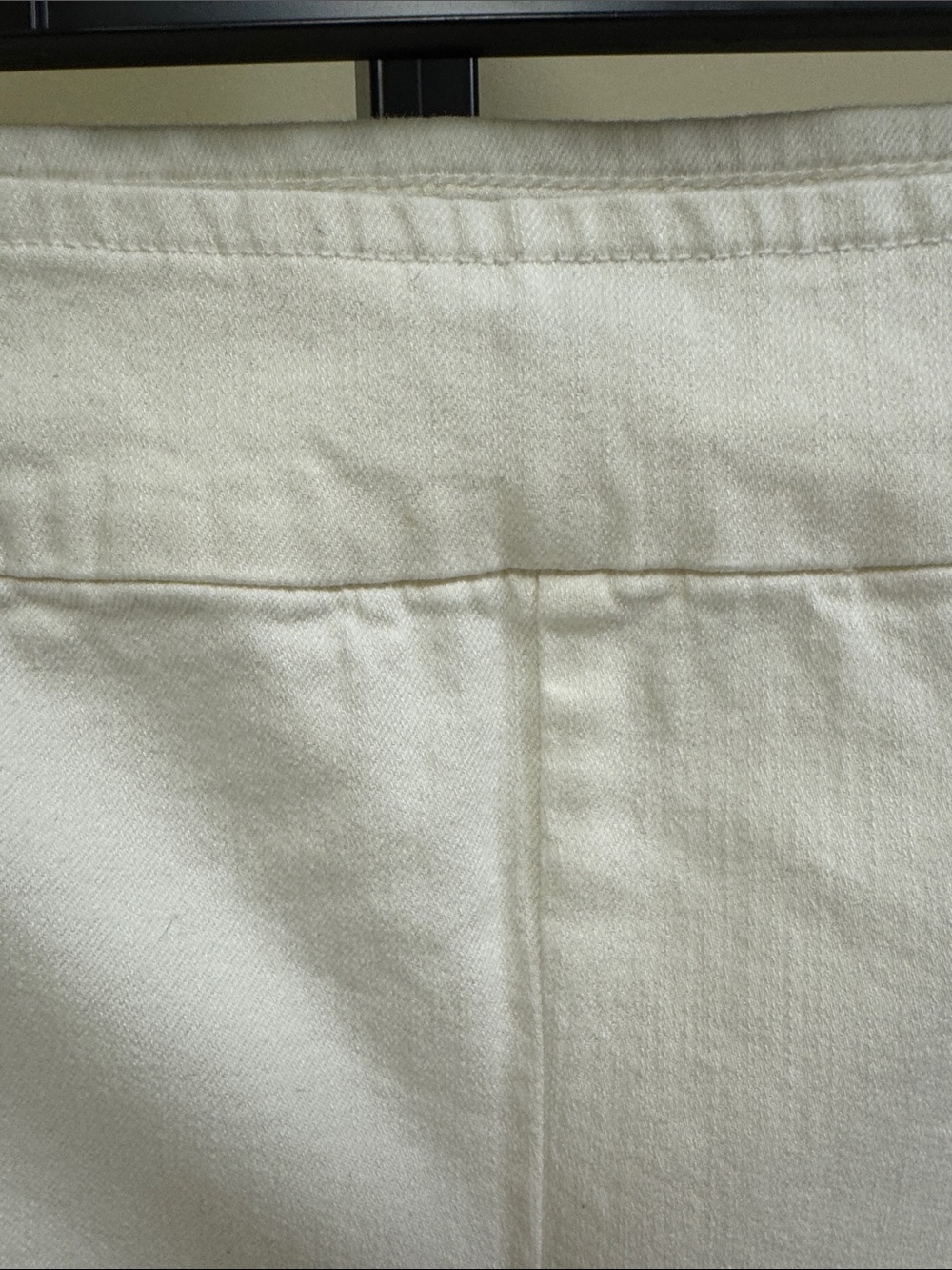 NIC+ZOE Ivory Cropped Pants - Picture 3 of 7